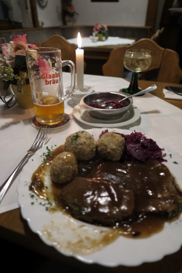 Abendessen in der guten Quelle