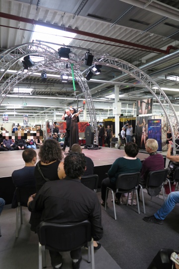 eine der Bondage-Shows
