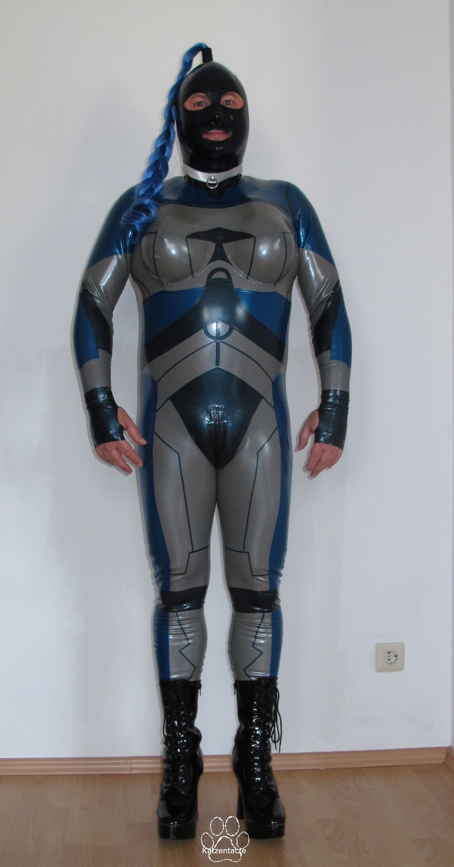Jupiter Ascending Plugsuit