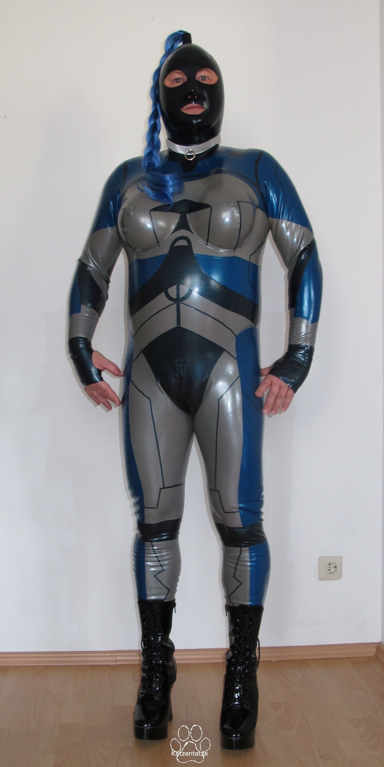 Jupiter Ascending Plugsuit