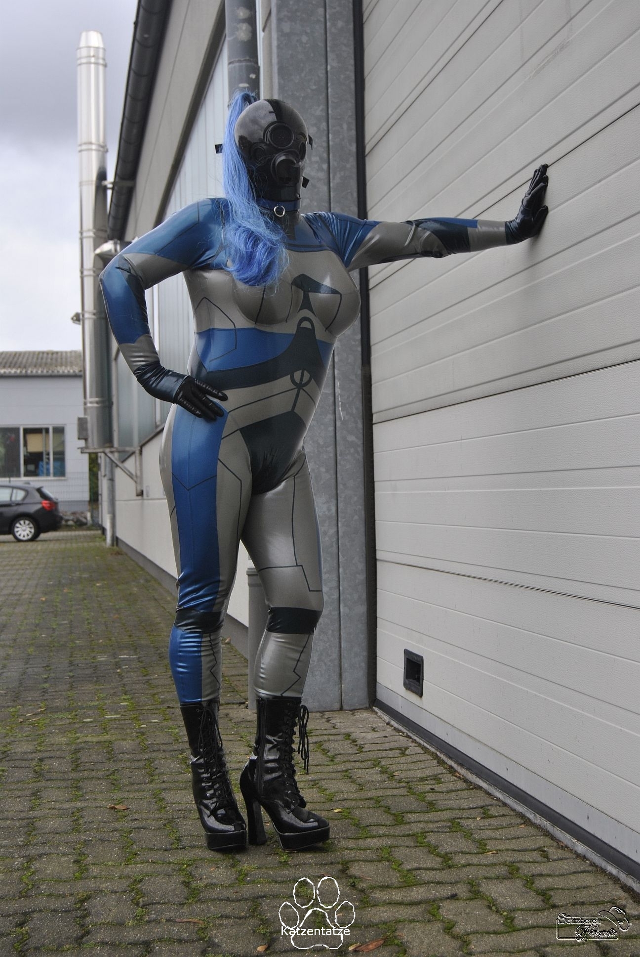 Jupiter Ascending Plugsuit