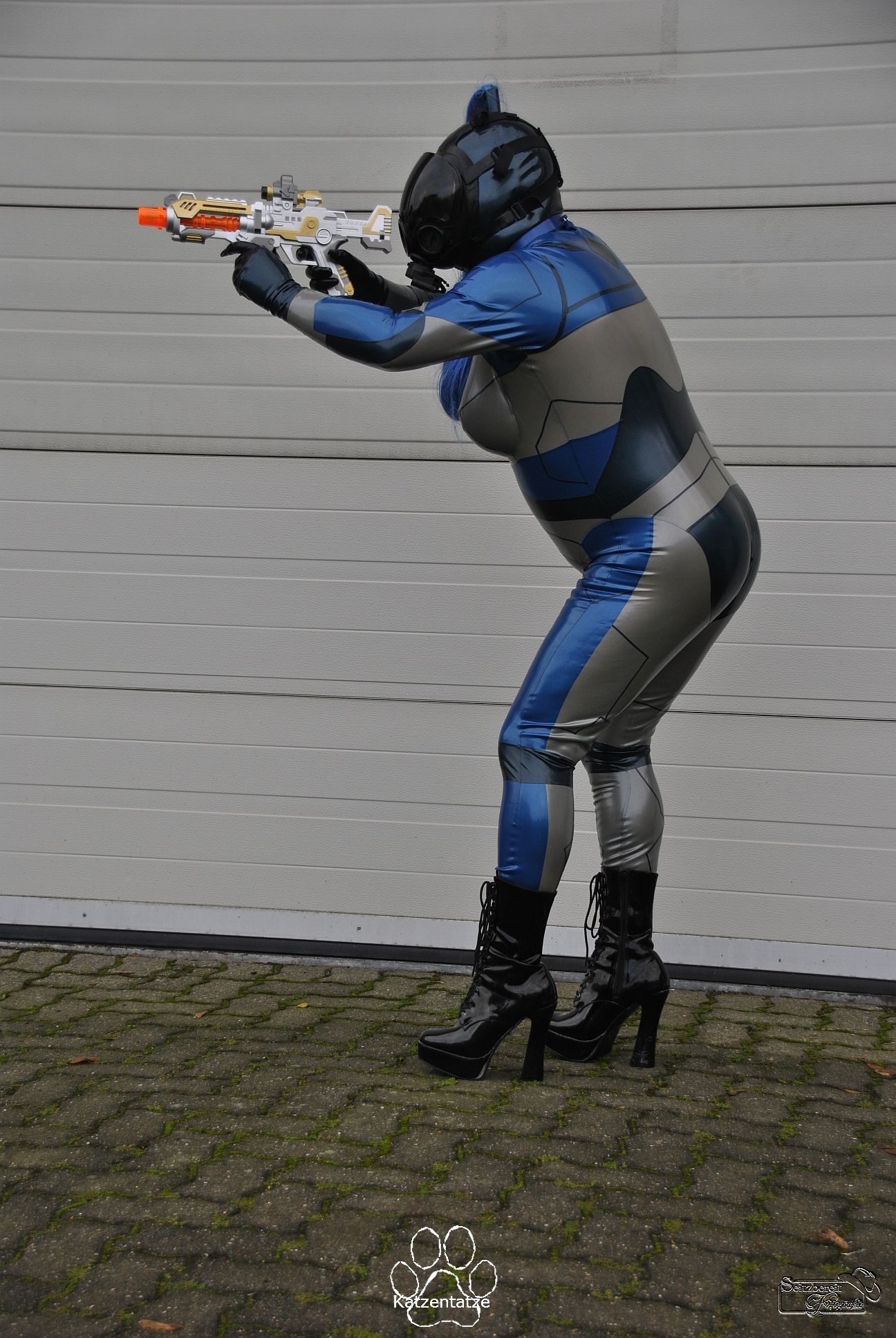 Jupiter Ascending Plugsuit