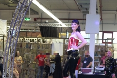 llde Saxe Latex Modenshow mit Rebecca