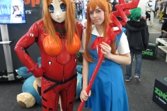 (W4) Asuka Langley Sohryu mit dem Speer des Longinus