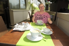 Kaffeetrinken mit Apfeltarte