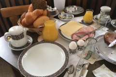 lecker Frühstück im Hotel