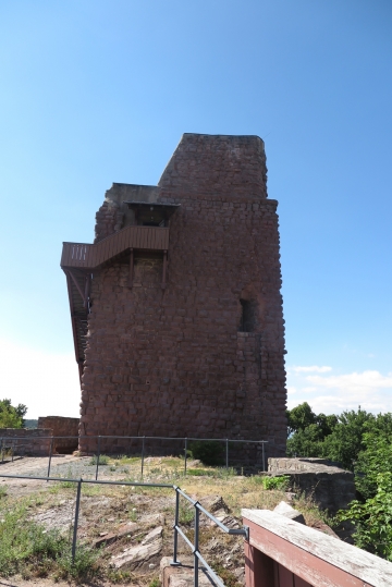 Barbarossaturm mit Scheisserker