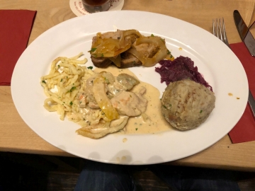 Essen im Brauhaus