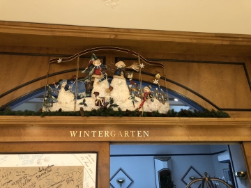 Weihnachtsdeko im Hotel