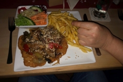 Braumeisterschnitzel beim Stammtisch