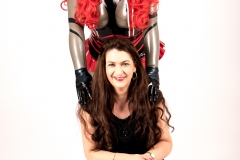 Majikku Kig und Model Susanne im Fotostudio