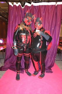 Catwalk-Outfit-Foto  Akaro und Latonex