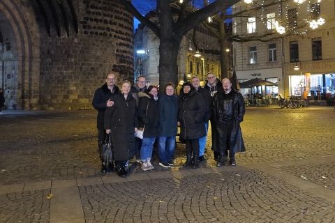 Gruppenbild vor der Eigelstein Torburg
