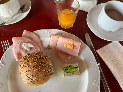 Frühstück am Montag