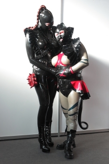Mystika Luna und Katzentatze