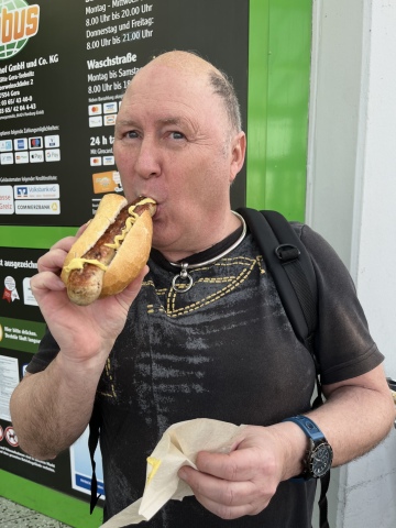 meine Bratwurst schmeckt
