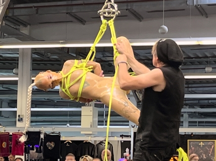 BondageShow VisageDeux und Miss Püppi Topas