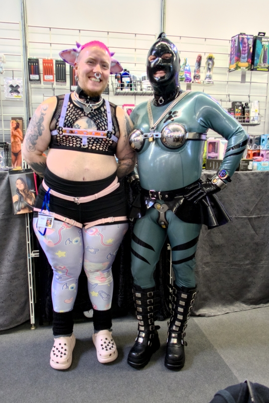 Simoo und Katzentatze