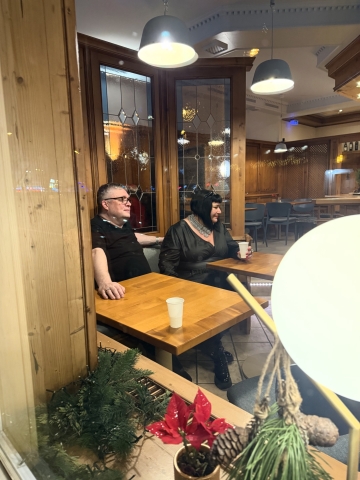 Bar-Impressionen, Blick von aussen