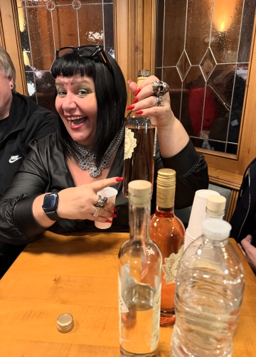 Bar_impressionen_Eva_und_Lillet