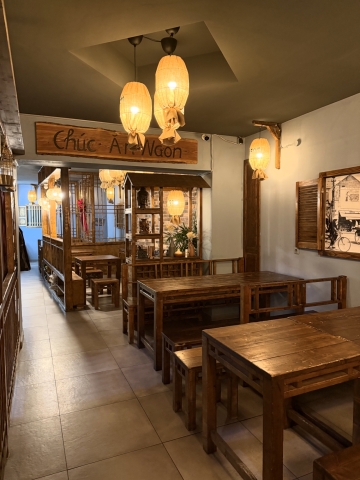 Blick_ins_Ngon_Ngon_zum_Abschied