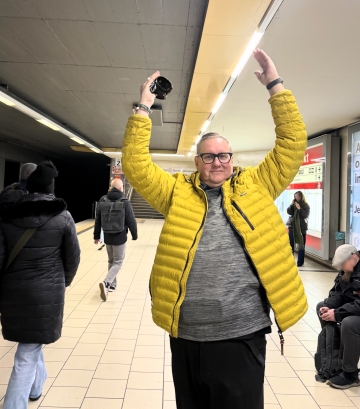 Dirk lockt mit Gummimanschette