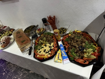 Keller_Bueffet_leckere_Dinge