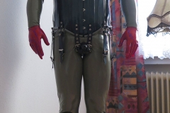 HWDnc 12, Cor 13 und Kondomsuit