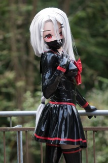 PrinzH_Kig Posings