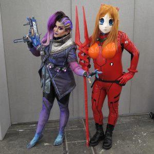 Asuka Langley Sohryu und Lana.Read